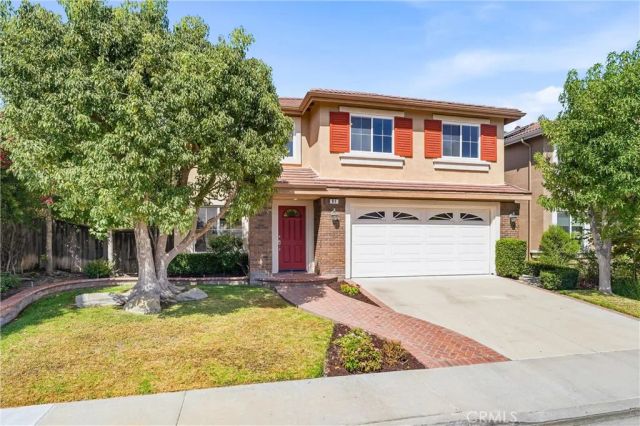 81 Linhaven, Irvine, CA 92602