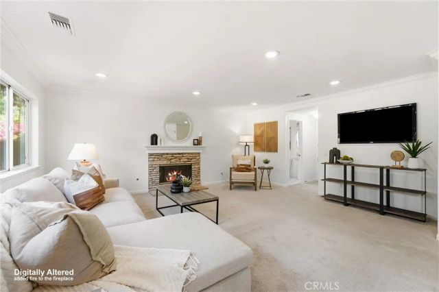 81 Linhaven, Irvine, CA 92602