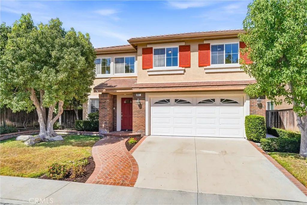 81 Linhaven, Irvine, CA 92602