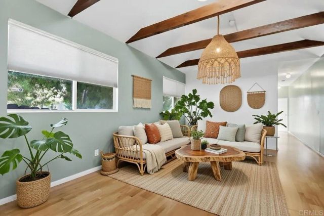 1542 W 17th Street, Los Angeles, CA 90006