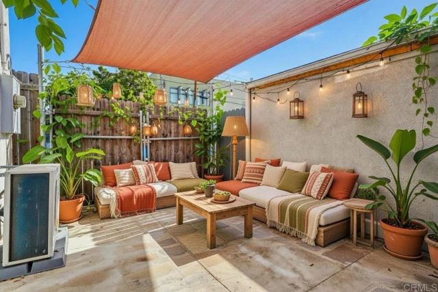 1542 W 17th Street, Los Angeles, CA 90006