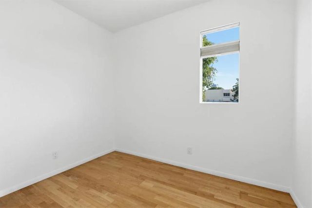 1542 W 17th Street, Los Angeles, CA 90006