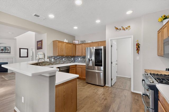 3735 Buckskin Loop NE, Rio Rancho, NM 87144