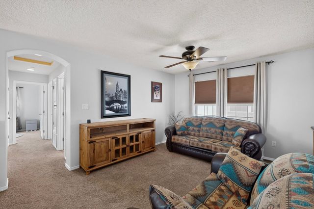 3735 Buckskin Loop NE, Rio Rancho, NM 87144