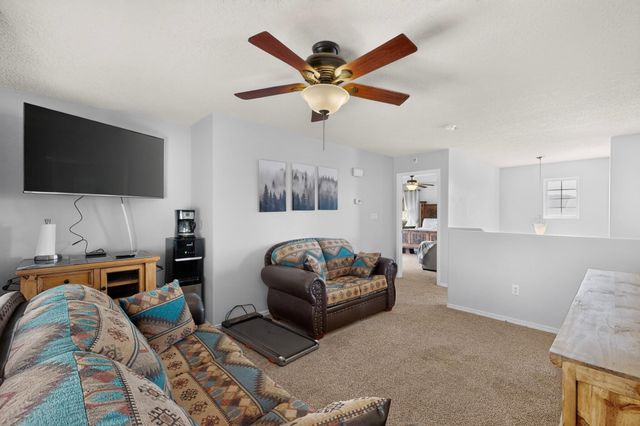 3735 Buckskin Loop NE, Rio Rancho, NM 87144