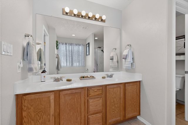 3735 Buckskin Loop NE, Rio Rancho, NM 87144