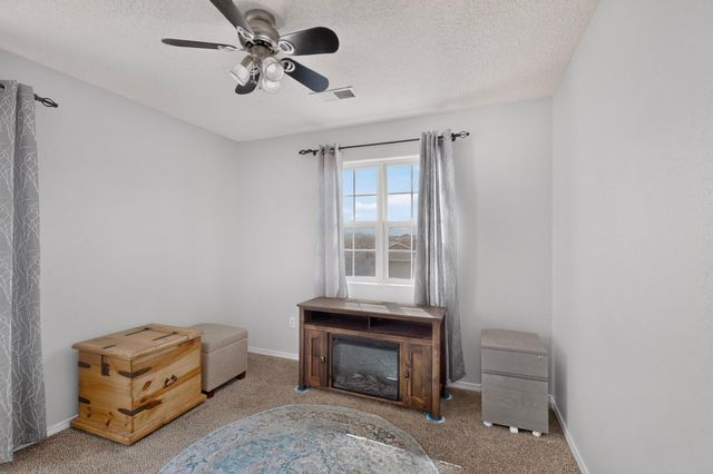 3735 Buckskin Loop NE, Rio Rancho, NM 87144
