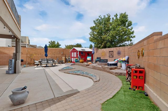 3735 Buckskin Loop NE, Rio Rancho, NM 87144