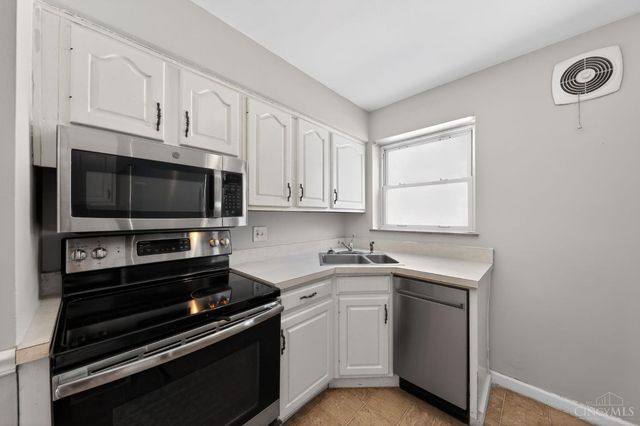 3118 Westwood Northern Boulevard, Cincinnati, OH 45211