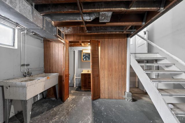 3118 Westwood Northern Boulevard, Cincinnati, OH 45211