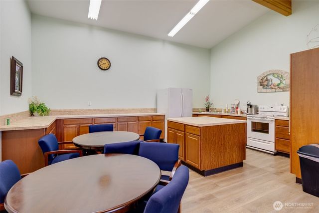 716 Dennis Street SE #93, Tumwater, WA 98501