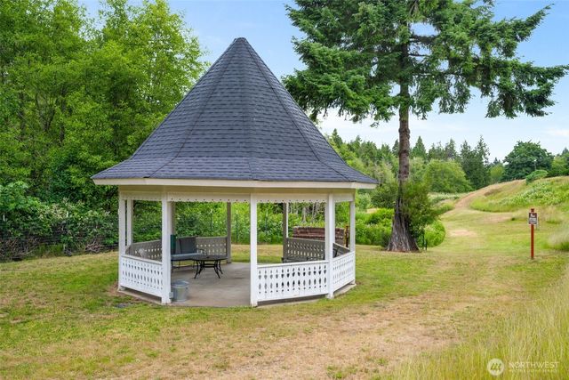 716 Dennis Street SE #93, Tumwater, WA 98501
