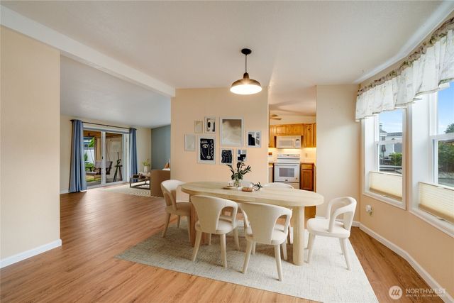 716 Dennis Street SE #93, Tumwater, WA 98501