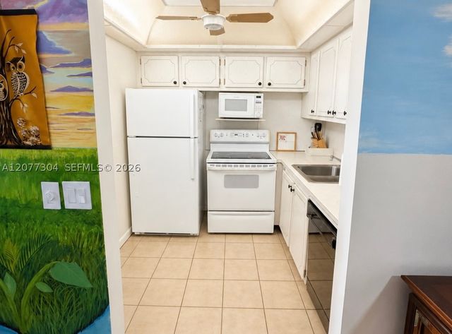 316 Southampton A 316, West Palm Beach, FL 33417