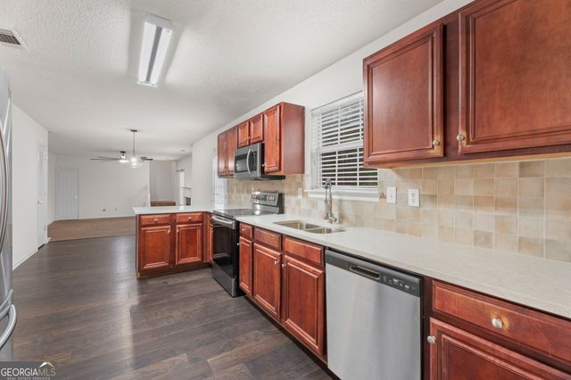 6669 Overlook Ridge, South Fulton, GA 30349