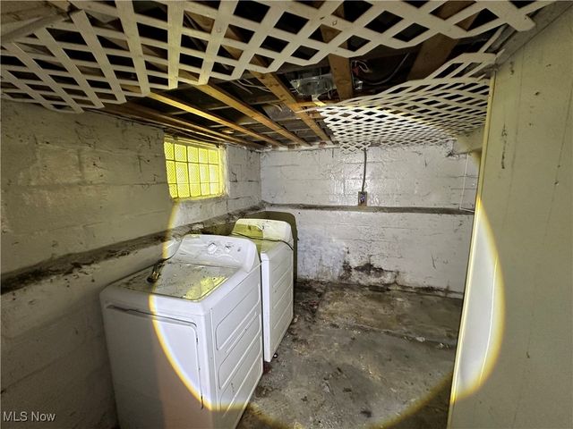 13302 Durkee Avenue, Cleveland, OH 44105