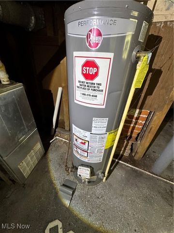 13302 Durkee Avenue, Cleveland, OH 44105