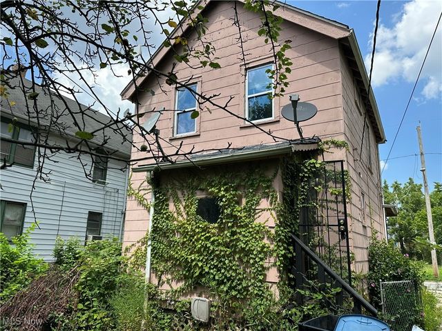 13302 Durkee Avenue, Cleveland, OH 44105