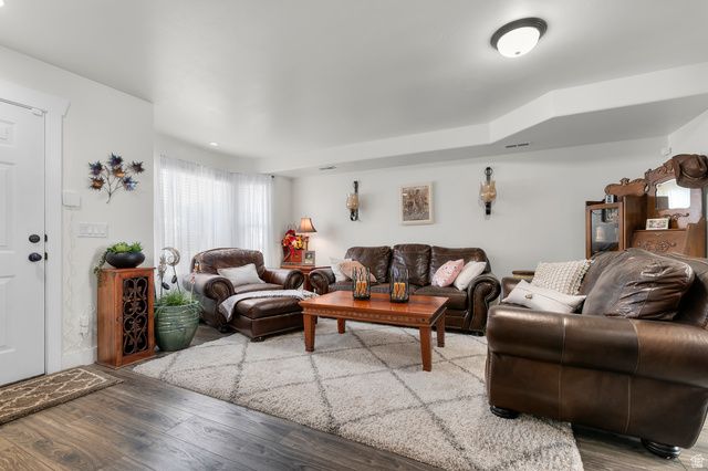 187 S TAMARAK, Lehi, UT 84043