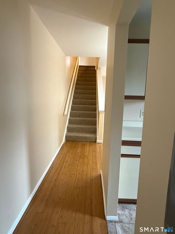 37 Greenwich Avenue 2-1, Stamford, CT 06902