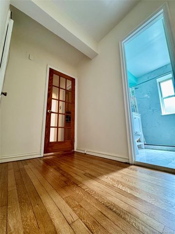 113-14 72nd Road 1M, Forest Hills, NY 11375