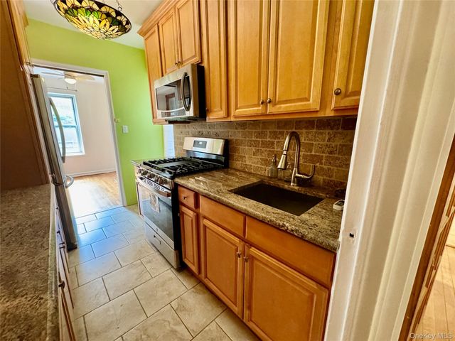 113-14 72nd Road 1M, Forest Hills, NY 11375
