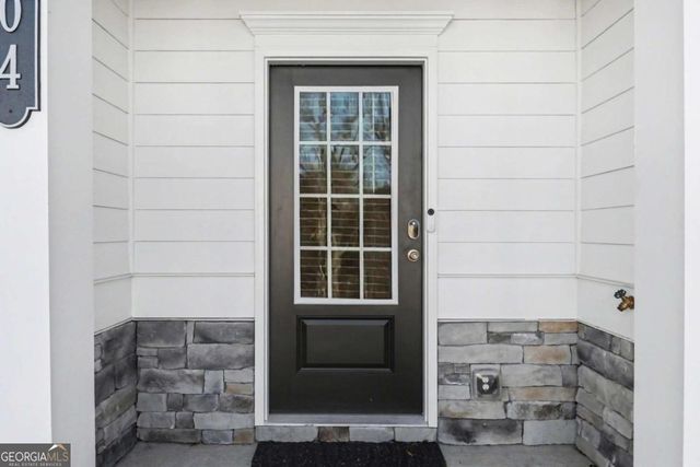 204 Cranston Drive, Ball Ground, GA 30107