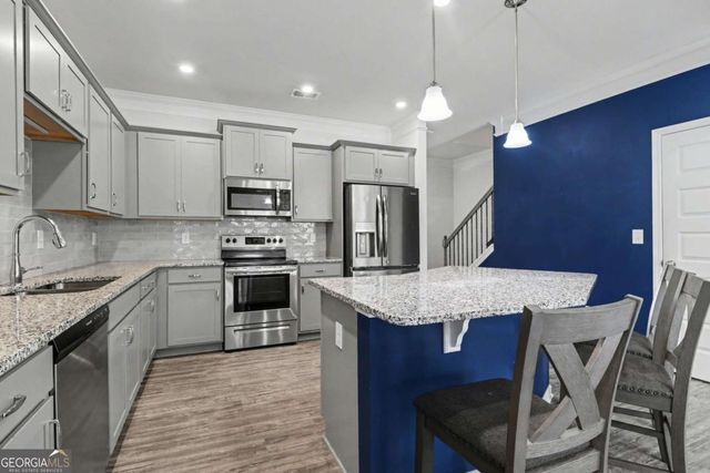 204 Cranston Drive, Ball Ground, GA 30107