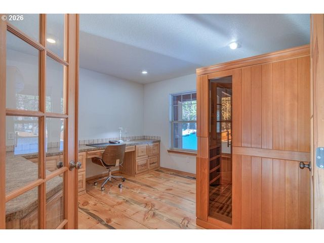 17879 KODIAK Ln, Bend, OR 97707
