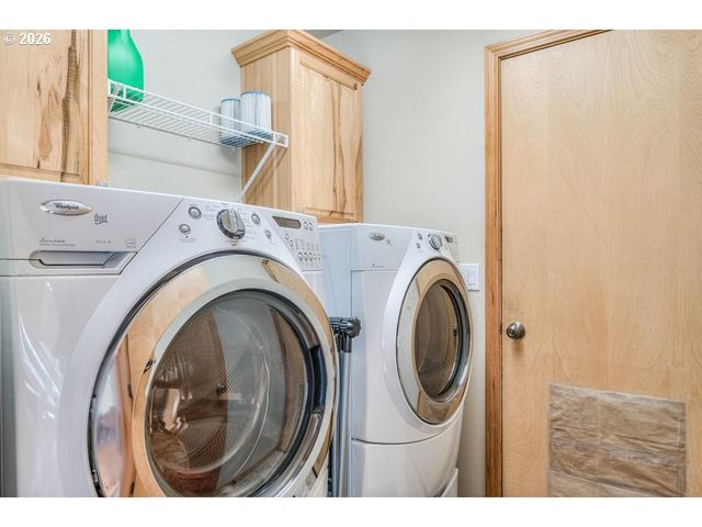 17879 KODIAK Ln, Bend, OR 97707