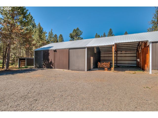 17879 KODIAK Ln, Bend, OR 97707