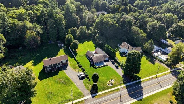 146 Huntington Rd, Russell, MA 01071