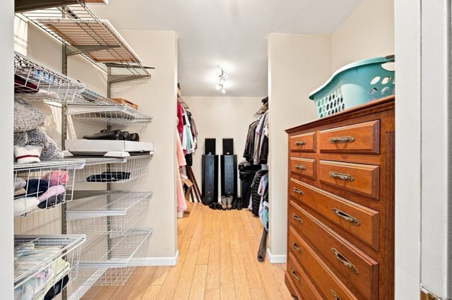 146 Huntington Rd, Russell, MA 01071