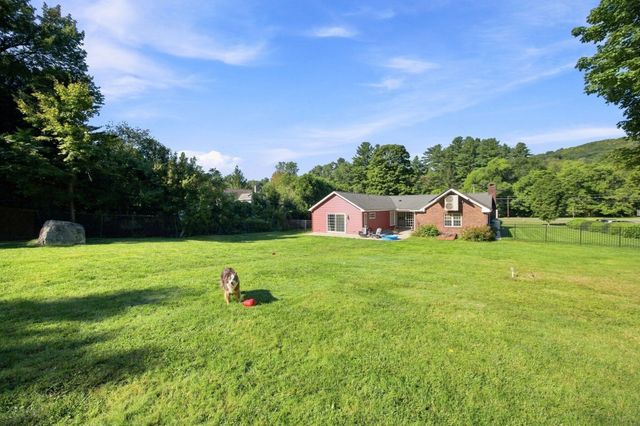 146 Huntington Rd, Russell, MA 01071