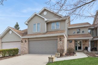 1261 Arbor Drive 1261, Lemont, IL 60439