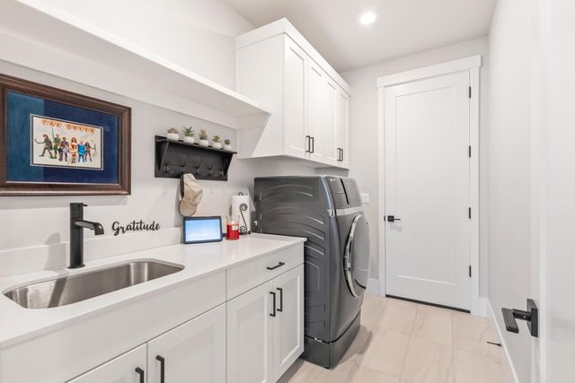 3038 NW Butte View Drive, Bend, OR 97703