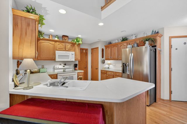 4236 154th Street, Urbandale, IA 50323