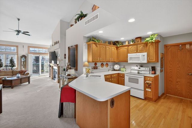 4236 154th Street, Urbandale, IA 50323