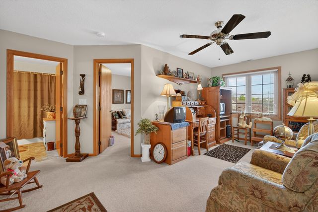 4236 154th Street, Urbandale, IA 50323