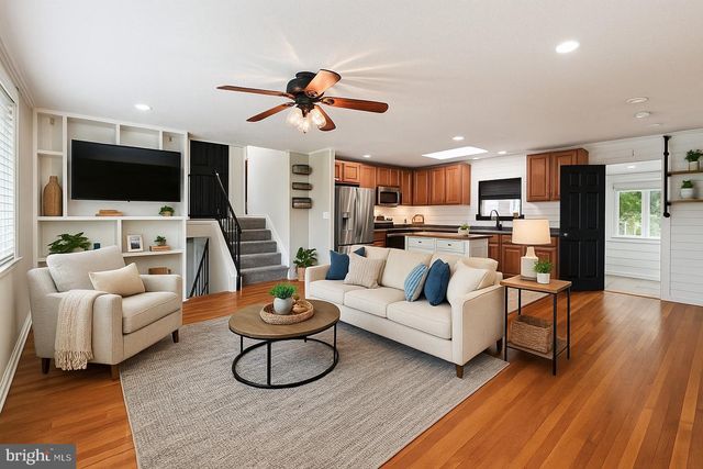 607 MARSHALL RD, Glen Burnie, MD 21061