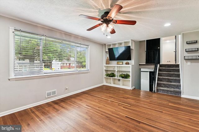 607 MARSHALL RD, Glen Burnie, MD 21061