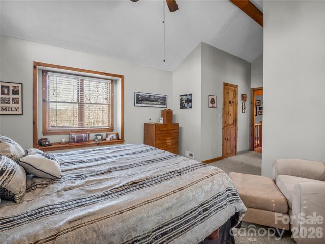 258 Deer Run, Hendersonville, NC 28739