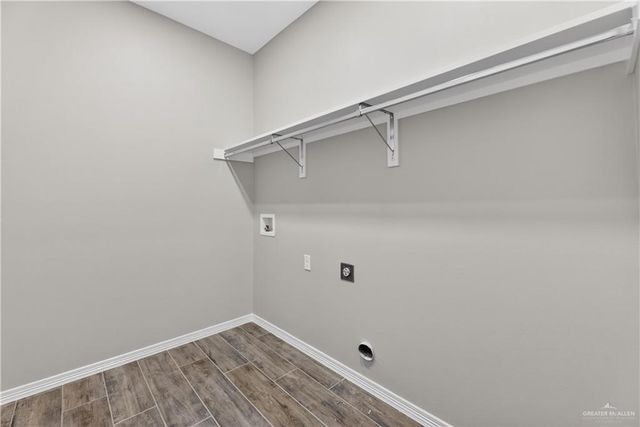 425 Serg Loop, Alamo, TX 78516