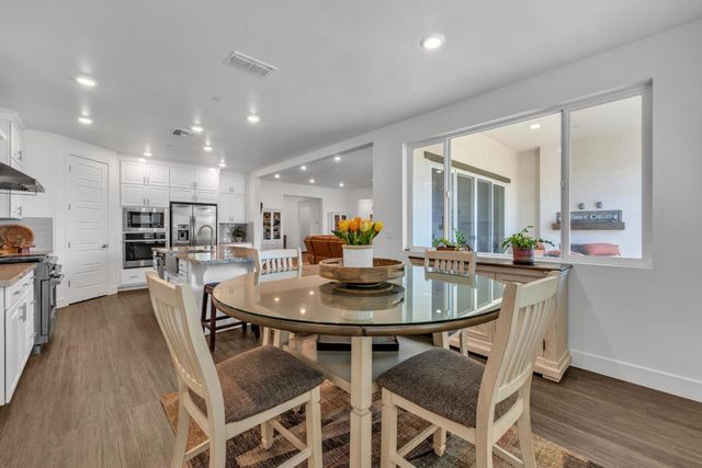 4336 Hummingbird Cir, Folsom, CA 95630