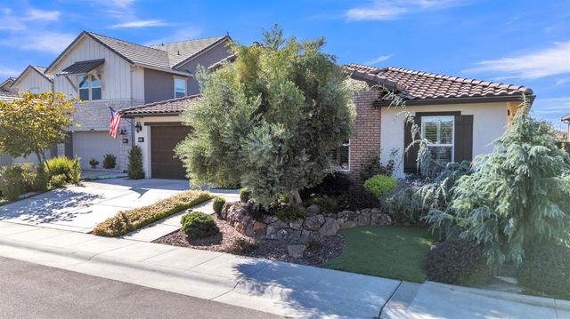 4336 Hummingbird Cir, Folsom, CA 95630