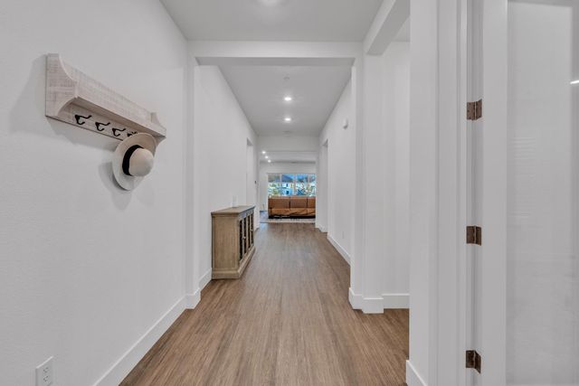 4336 Hummingbird Cir, Folsom, CA 95630