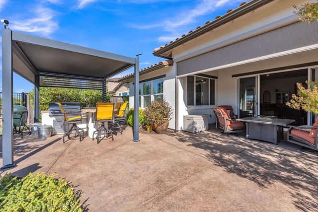 4336 Hummingbird Cir, Folsom, CA 95630