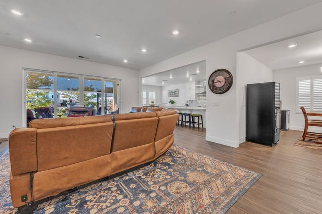 4336 Hummingbird Cir, Folsom, CA 95630