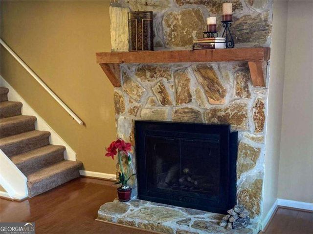 2510 Hidden Cove Court, Gainesville, GA 30501
