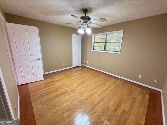 2510 Hidden Cove Court, Gainesville, GA 30501